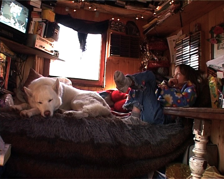 Swani and Chiappa watching TV / Swani + Chiappa gucken TV