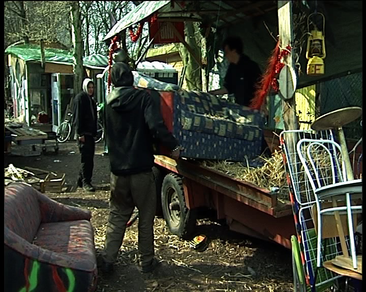 Before demonstration / Vor der Demo